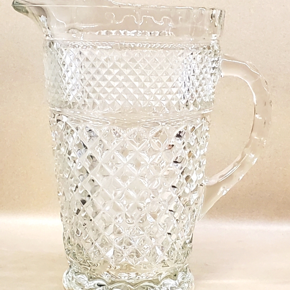 Wexford 64 oz Glass Pitcher